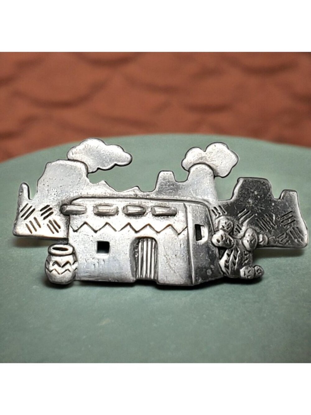 Vtg Signed JJ 1988 Southwestern Pueblo Pin Brooch Silver Tone Pewter Jonette Jew